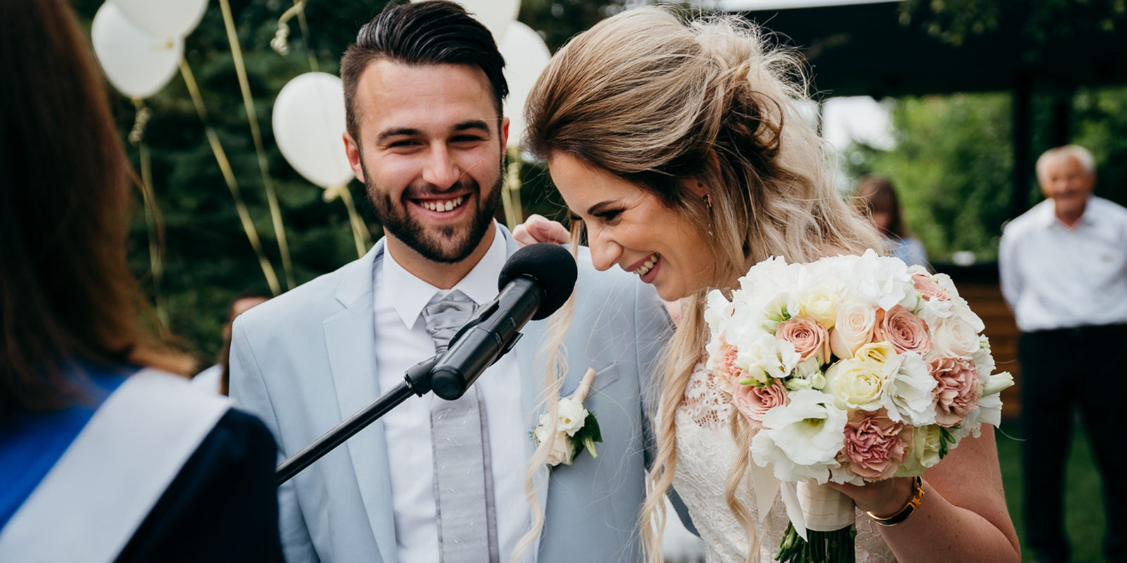 Trouwambtenaar-in-Drenthe-voor-een-geweldige-huwelijksceremonie